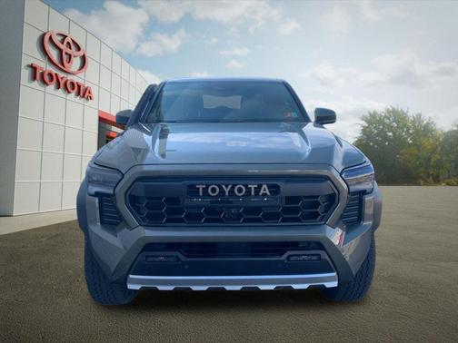 Bronze Oxide 2025 Toyota Tacoma Hybrid Trailhunter