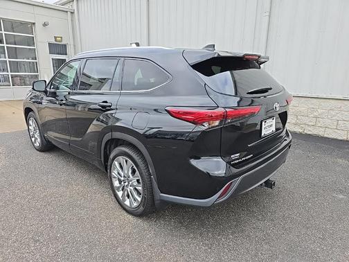 2021 Toyota Highlander Hybrid Limited