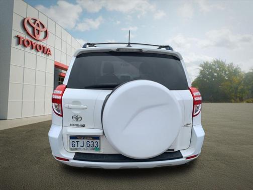 Pearl 2018 Toyota RAV4 Limited