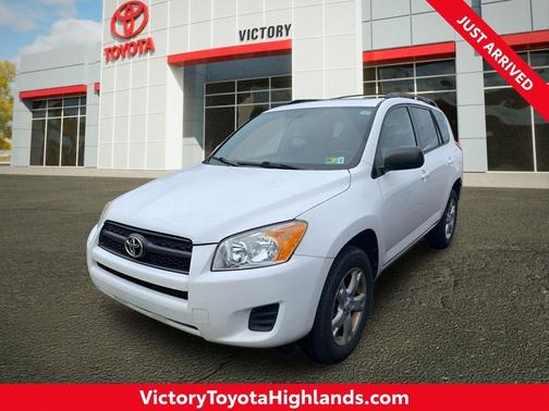 Pearl 2018 Toyota RAV4 Limited