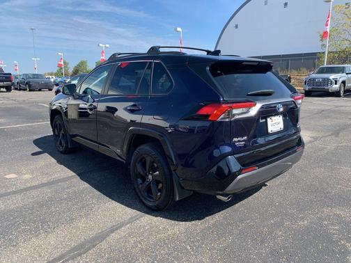 2021 Toyota RAV4 Hybrid SE