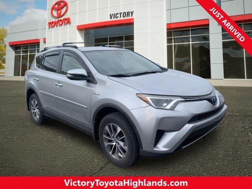 Silver Sky Metallic 2018 Toyota RAV4 Hybrid LE