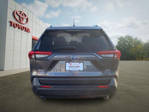 2019 Toyota RAV4 Hybrid XLE