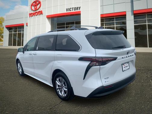 Wind Chill Prl 2026 Toyota Sienna XLE