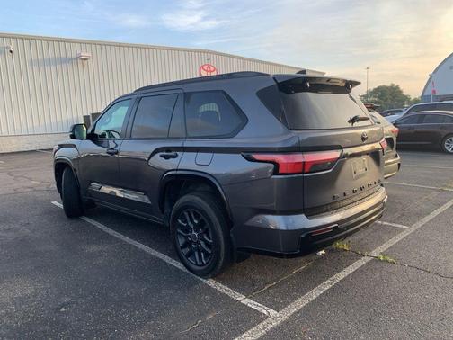 2024 Toyota Sequoia Platinum
