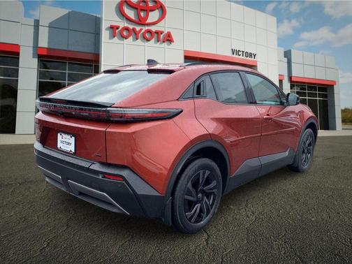Tandoori 2026 Toyota C-HR SE