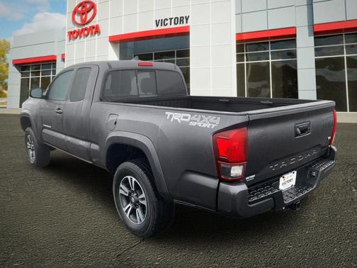 2019 Toyota Tacoma TRD Sport