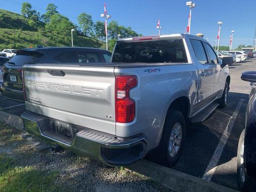 Silver Ice Metallic 2019 Chevrolet Silverado 1500 LT