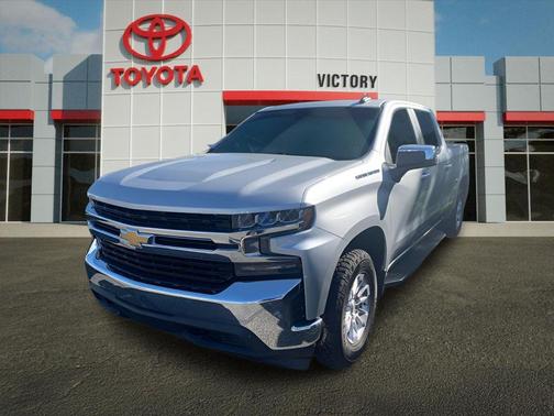 Silver Ice Metallic 2019 Chevrolet Silverado 1500 LT