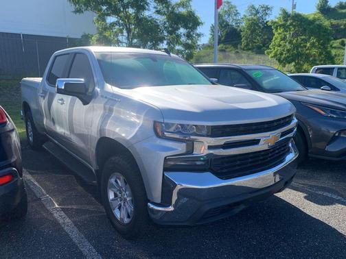 Silver Ice Metallic 2019 Chevrolet Silverado 1500 LT