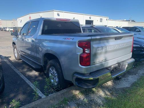 Silver Ice Metallic 2019 Chevrolet Silverado 1500 LT