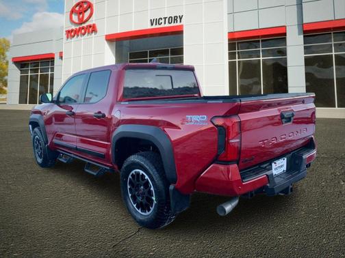 2026 Toyota Tacoma Hybrid TRD Off Road