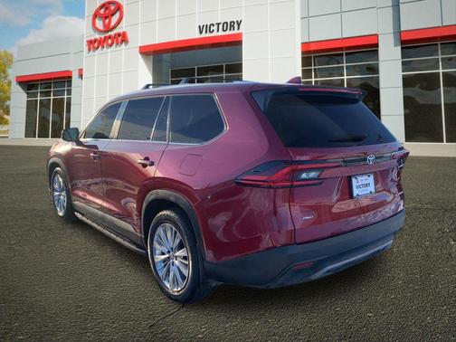 2025 Toyota Grand Highlander Platinum