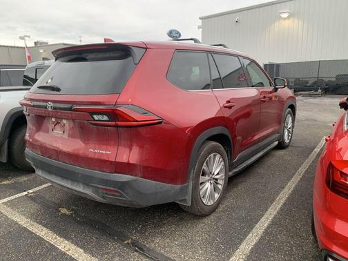 2025 Toyota Grand Highlander Platinum