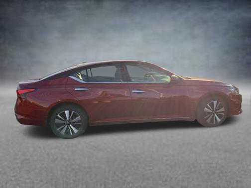 2021 Nissan Altima 2.5 SL