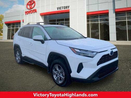 2024 Toyota RAV4 Hybrid XLE