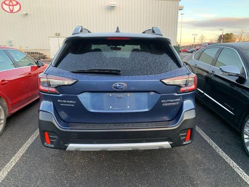2021 Subaru Outback Touring XT