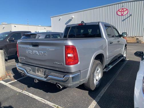 Billet Silver Metallic Clearcoat 2025 RAM 1500 Big Horn/Lone Star