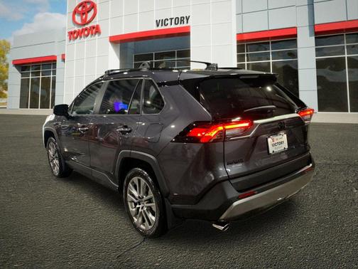 2025 Toyota RAV4 Limited