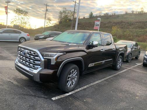 2023 Toyota Tundra Hybrid 1794 Edition