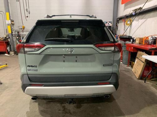 2019 Toyota RAV4 Adventure