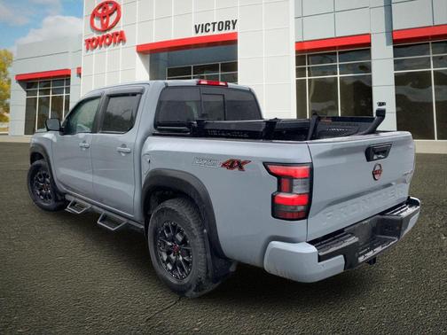 Boulder Grey Pearl 2022 Nissan Frontier PRO-4X