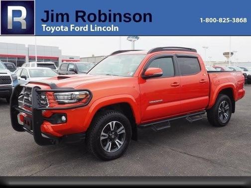 2017 Toyota Tacoma TRD Sport