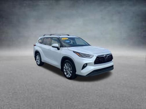 2022 Toyota Highlander Limited