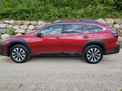 2024 Subaru Outback Touring XT
