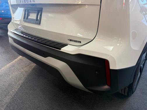 2025 Volkswagen Tiguan 2.0T S 4MOTION