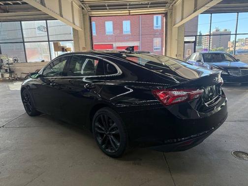 2025 Chevrolet Malibu LT