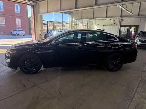 2025 Chevrolet Malibu LT