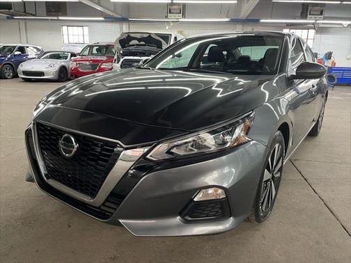 2021 Nissan Altima 2.5 SV