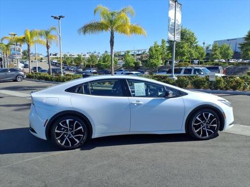2023 Toyota Prius Prime SE