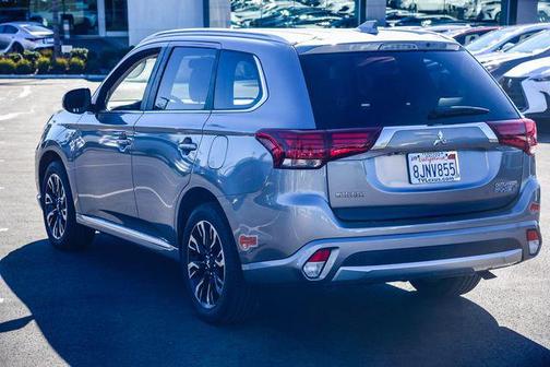 2018 Mitsubishi Outlander PHEV SEL