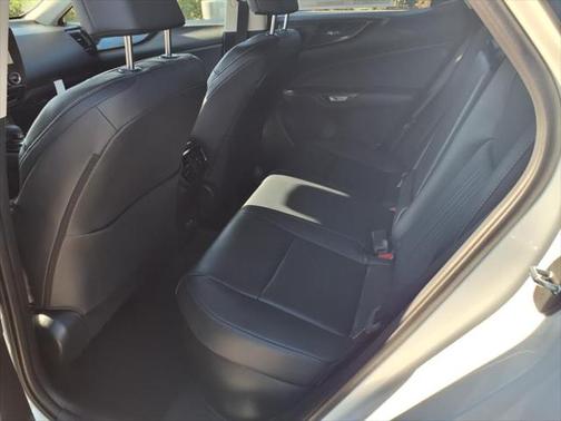 2025 Lexus NX 350h Premium