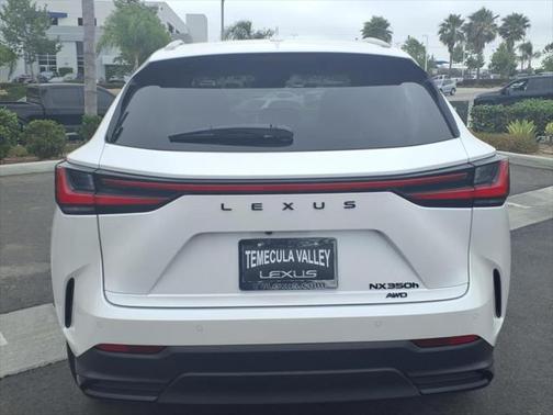 2025 Lexus NX 350h Premium