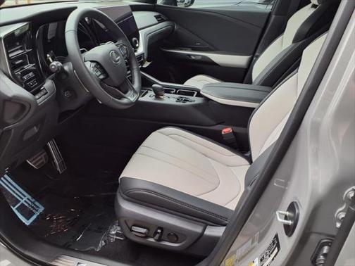 2025 Lexus TX 500h F SPORT Premium