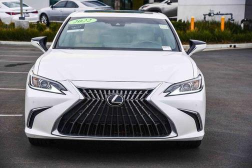 2022 Lexus ES 350 Base