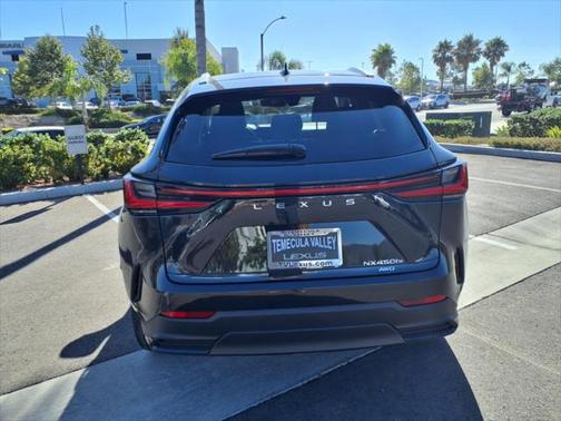 2025 Lexus NX 450h+ Luxury