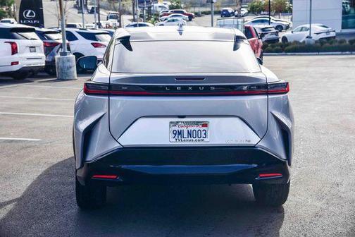 2024 Lexus RZ 300e Premium