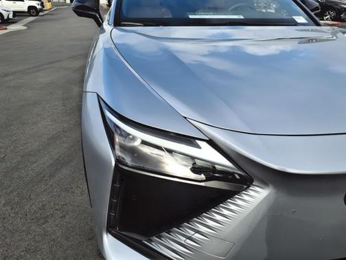 2024 Lexus RZ 300e 300E