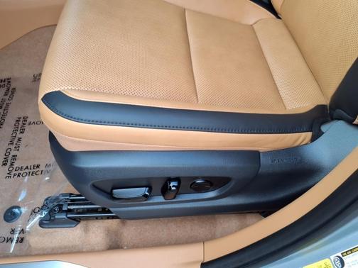2024 Lexus RZ 300e 300E