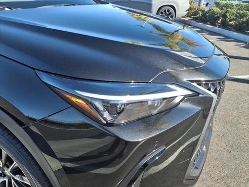 2025 Lexus NX 350h Premium