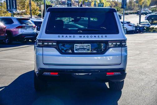 2024 Jeep Grand Wagoneer L Series II 4x4