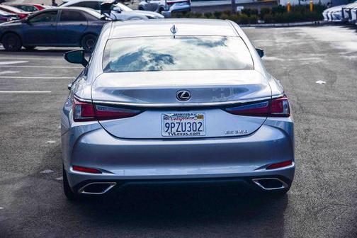 2025 Lexus ES 350 Base