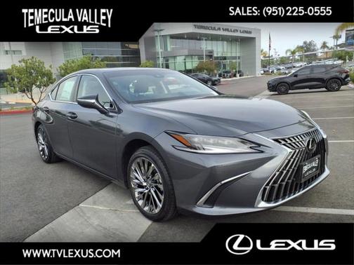 2025 Lexus ES 300h Luxury