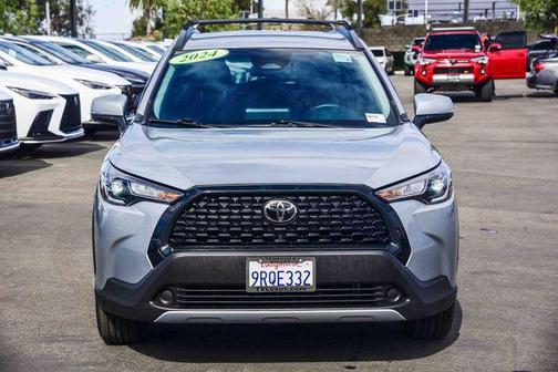 2024 Toyota Corolla Cross LE