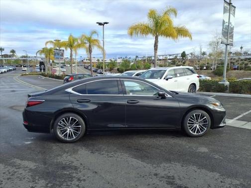 2024 Lexus ES 350 Base