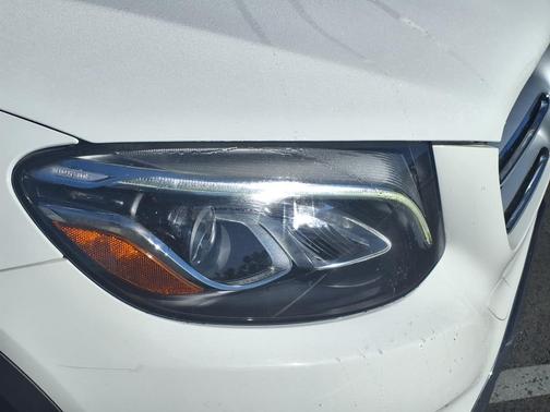2019 Mercedes-Benz GLC 300 Base